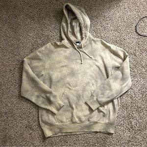 comfy sportswear light color hoodie (h&m)